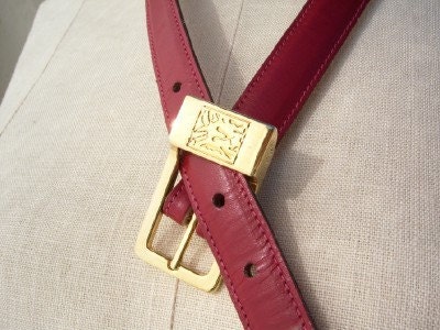 Red Lion--ANNE KLEIN Leather Belt for CALDERON 80s