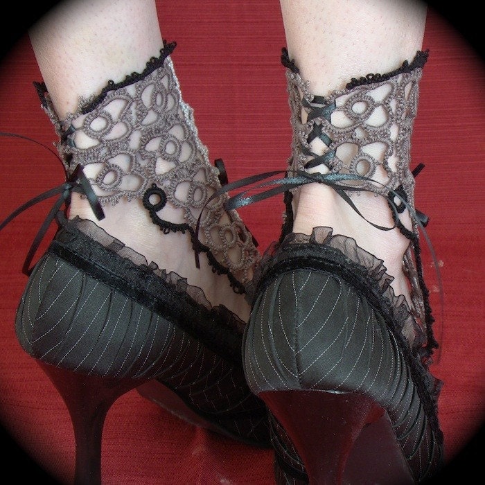 Tatted Lace Spat Ankle Corset - Black Tie