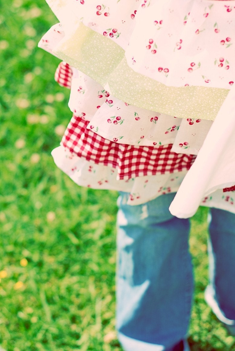 Sweet Cherry Pie - Ruffled Half-Apron