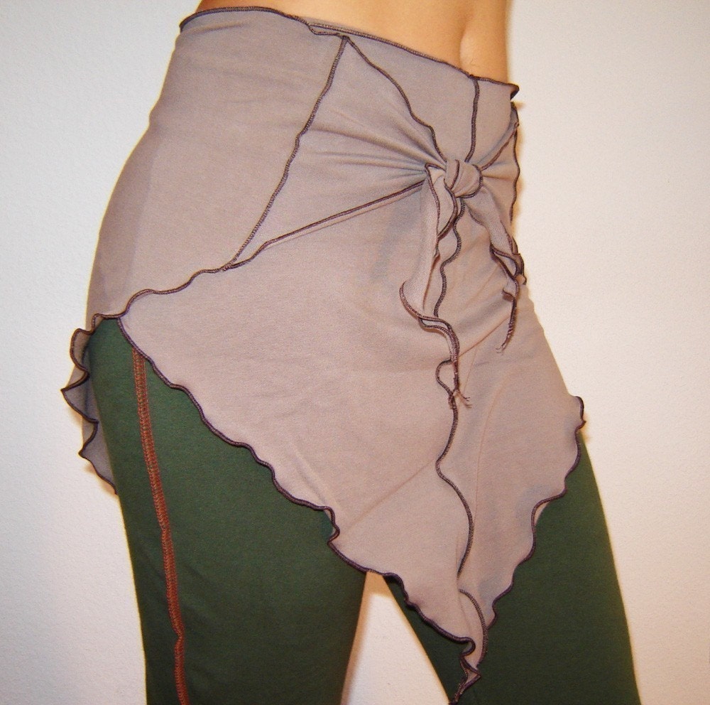 Dancing Tree Triangle Skirt