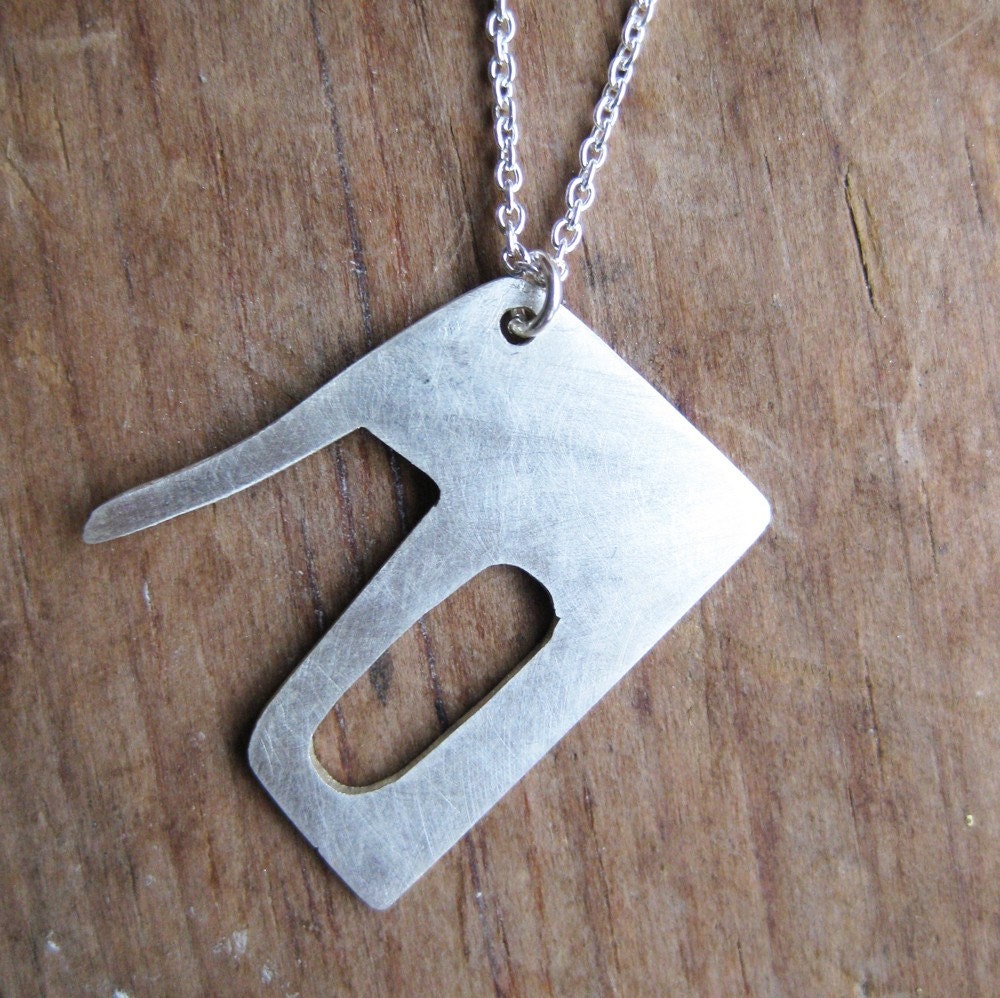 STAPLEGUN sterling silver necklace