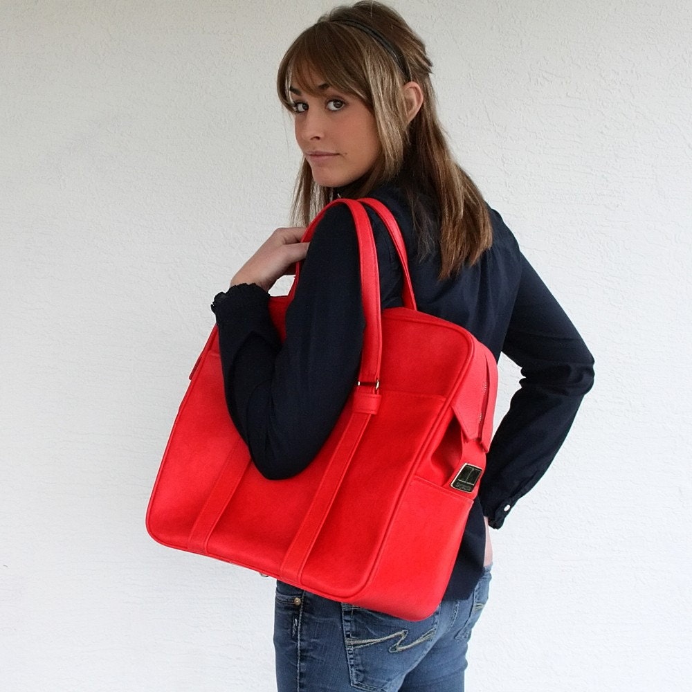 VINTAGE Cherry Red TOTE Bag Luggage Pick Your Poison