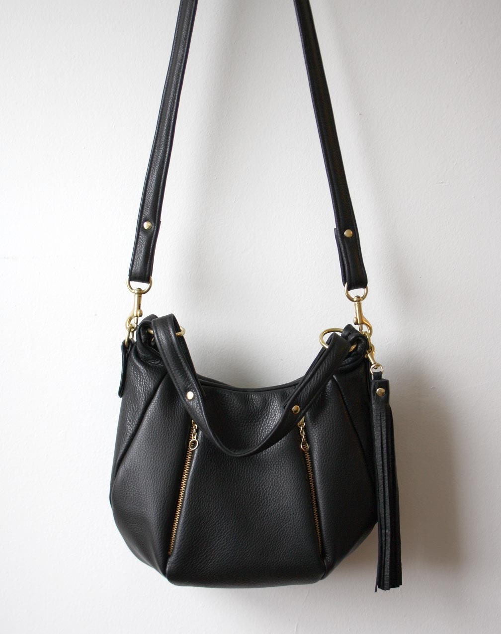 Black Leather bag purse - OPELLE  Ballet Bag - Soft Pebbled Leather w Zipper Pockets