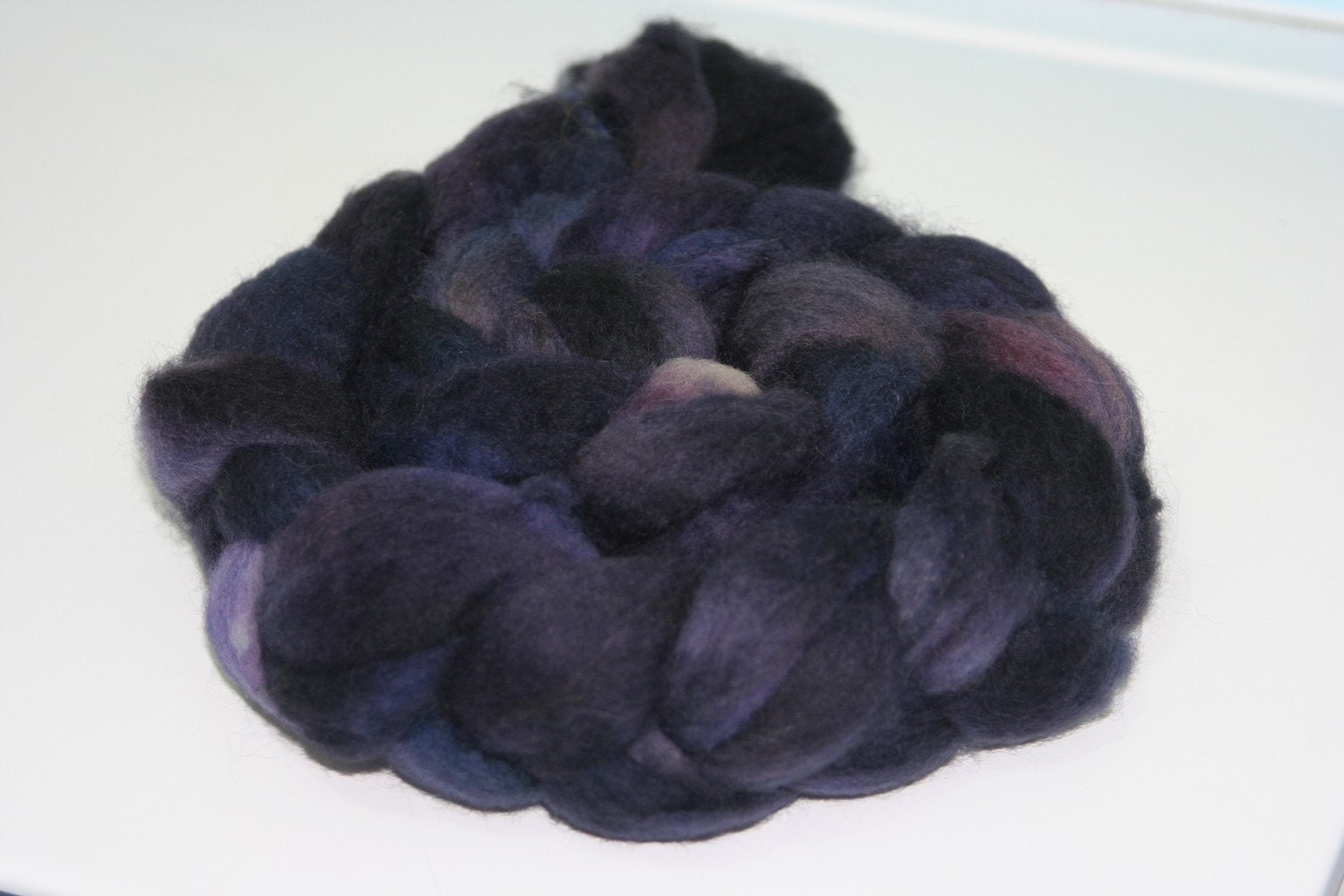 hand dyed Merino Wool Roving - Contusion