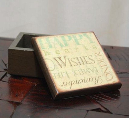 Mini Lidded trinket box