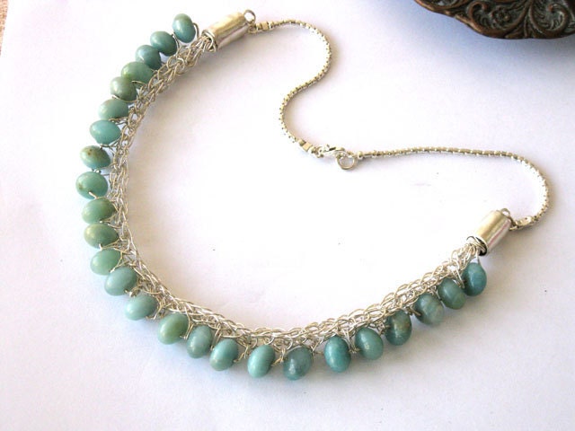 Viking knot necklace with Amazonite beads.