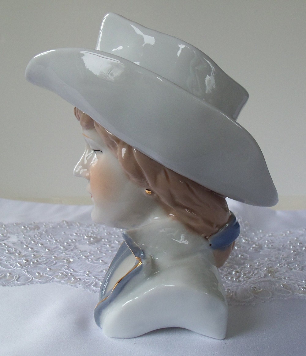 Vintage doll head vase, 24 kt gold trim light blue cowgirl, perfect condition