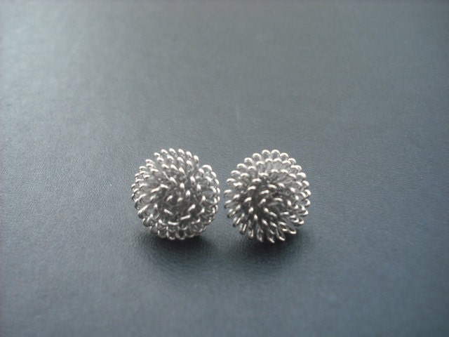dandelion stud earring version 2 - sterling silver post