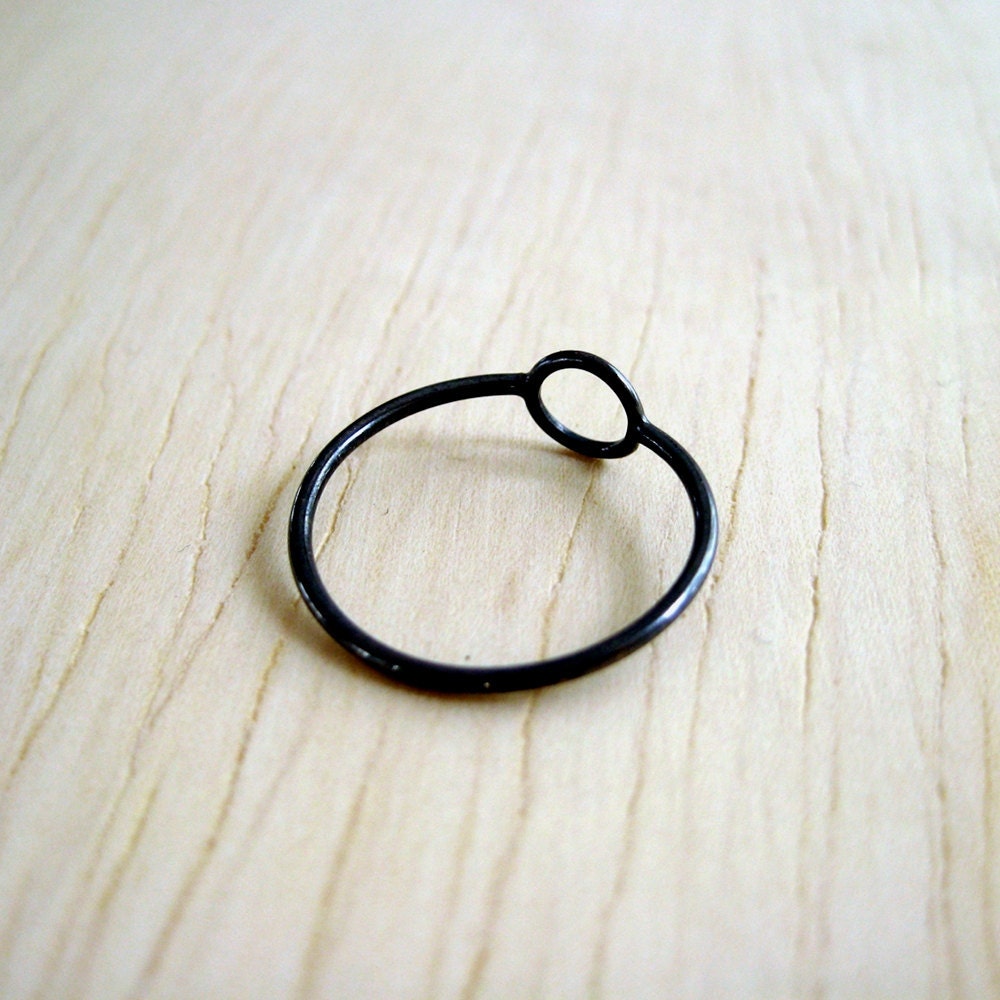 Black Circle Ring