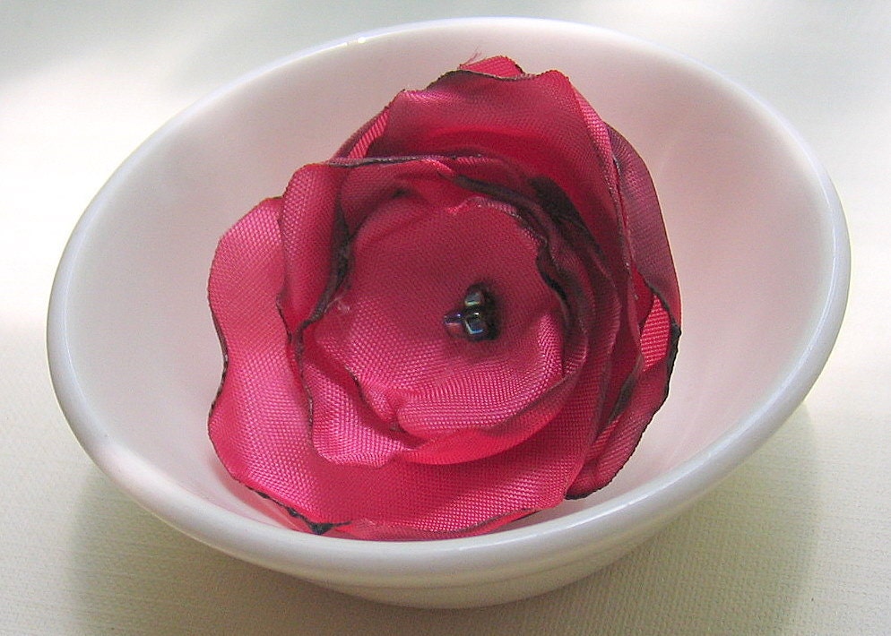 True Love, A Romatic Red Fabric Rose Ring