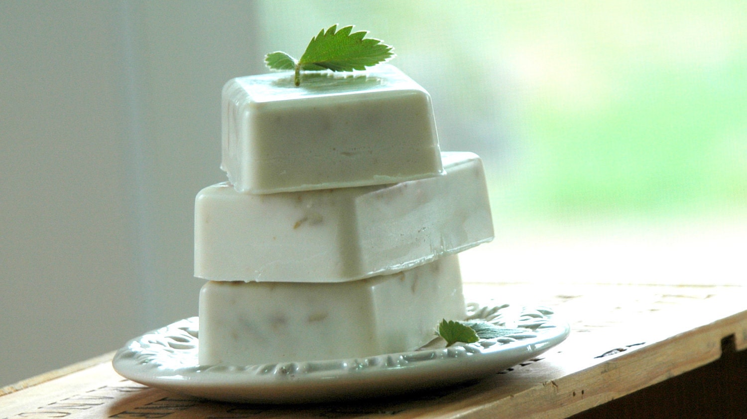 LAST BAR . Vanilla Mint & Oatmeal . essential oil . shea butter soap