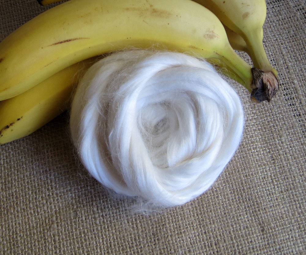 Banana Top Roving for Spinning Blending - Vegan and Eco Friendly - 3.2 oz Undyed