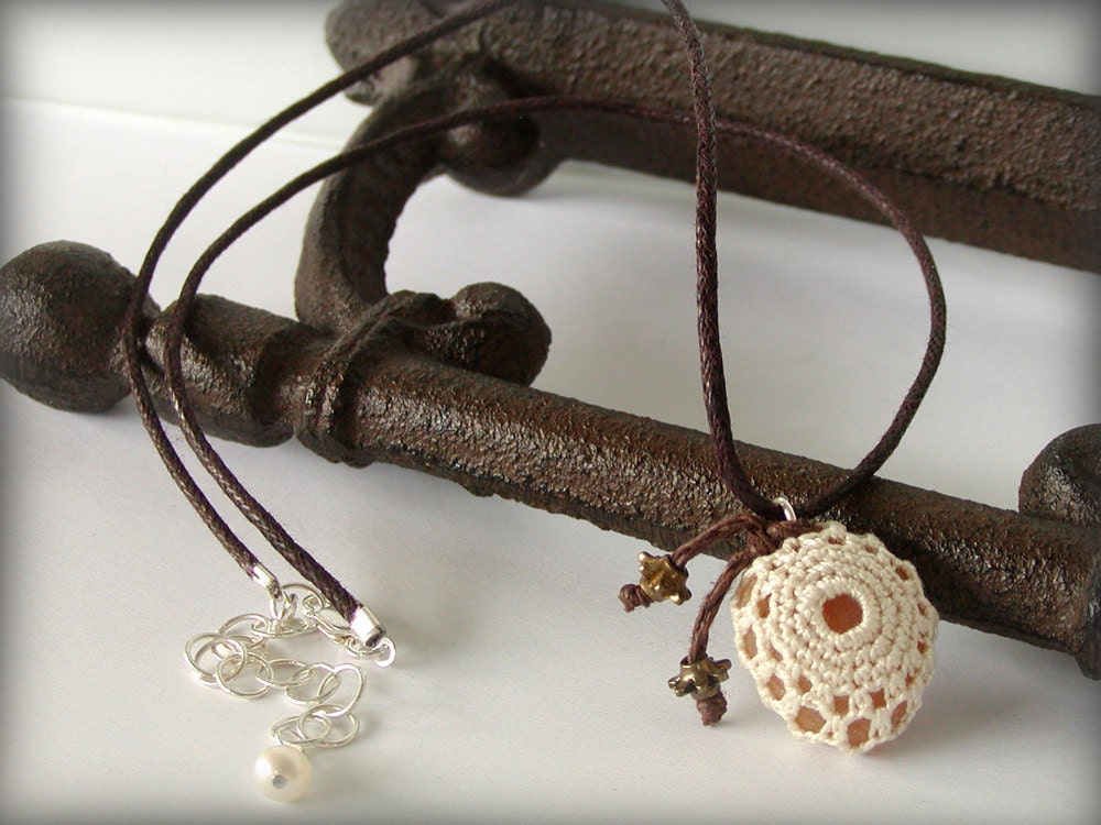 Beach Stone Pendant Necklace, Reversible Lacy Crocheted Pebble