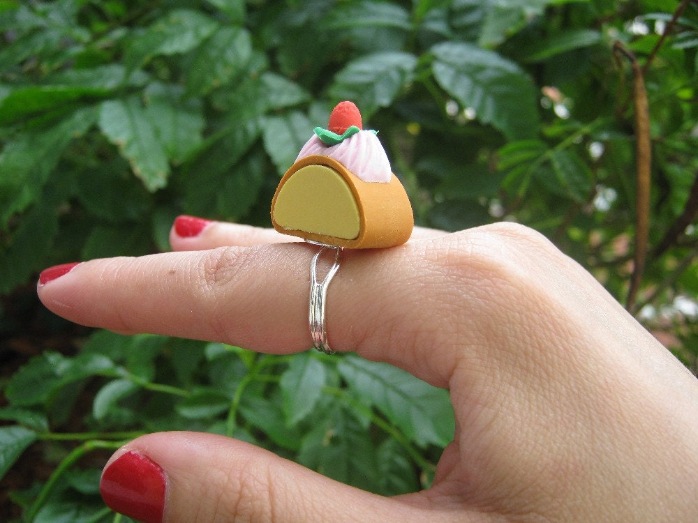 Strawberry and Whipped Cream Pound Cake Eraser Ring by PinkFrog4U from etsy.com