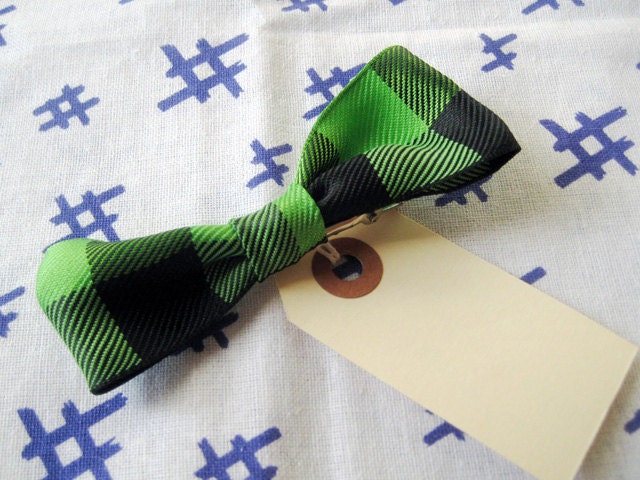 Green Lumberjack Clo Bow