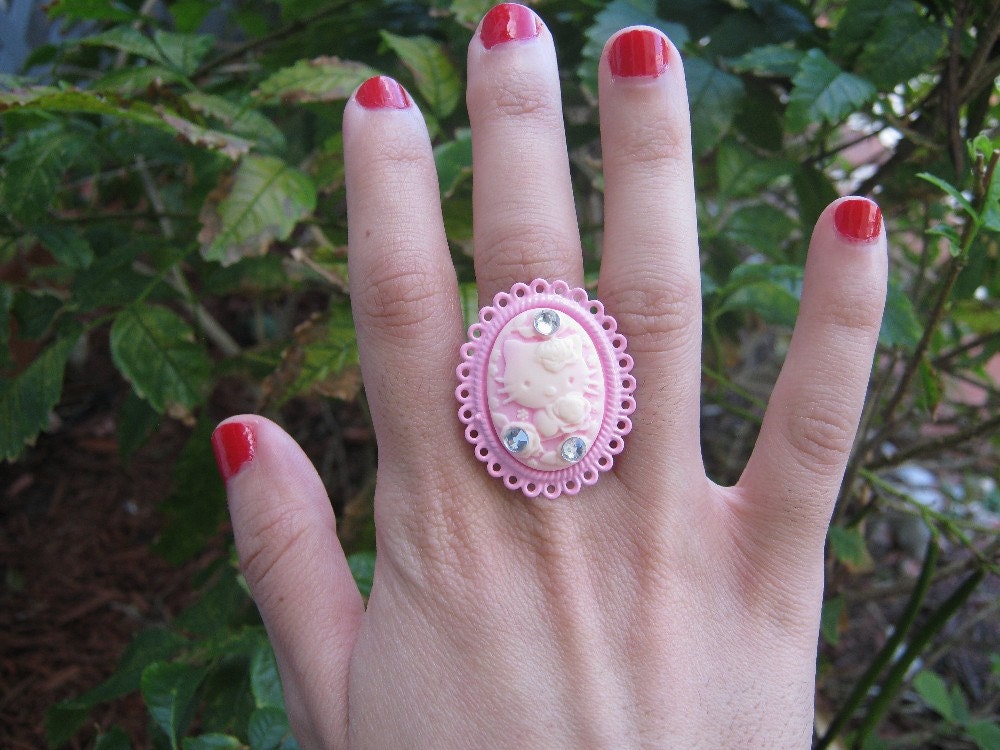 Hello Kitty Classy Pink Cameo Ring with Rhinestones by PinkFrog4U