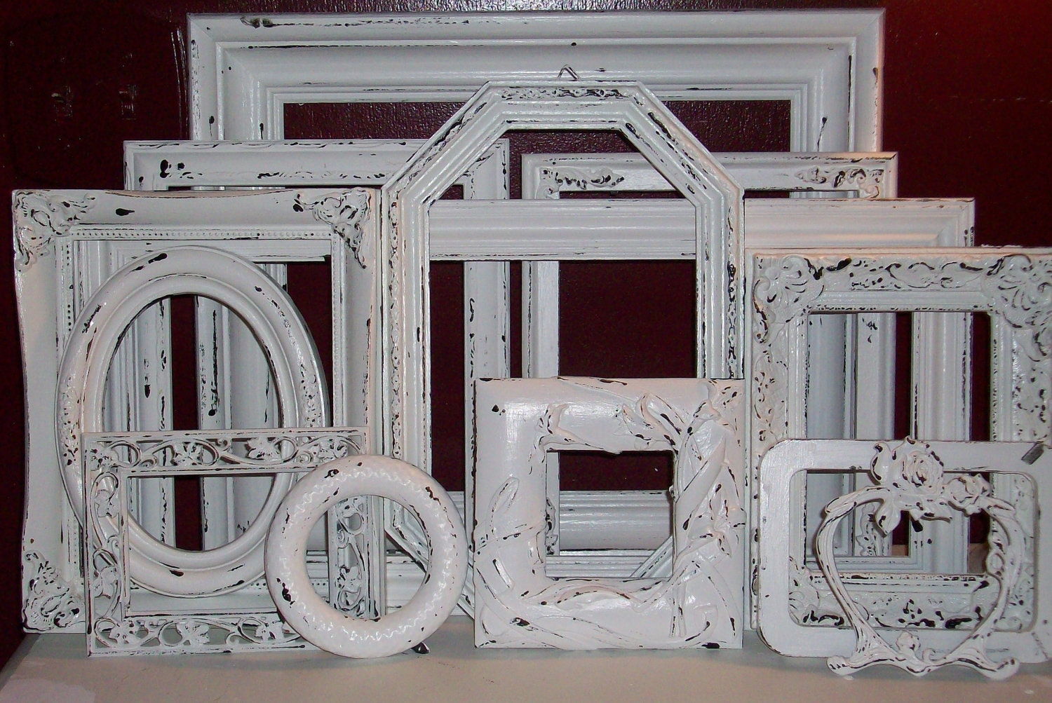 13 Chippy White Picture Frames