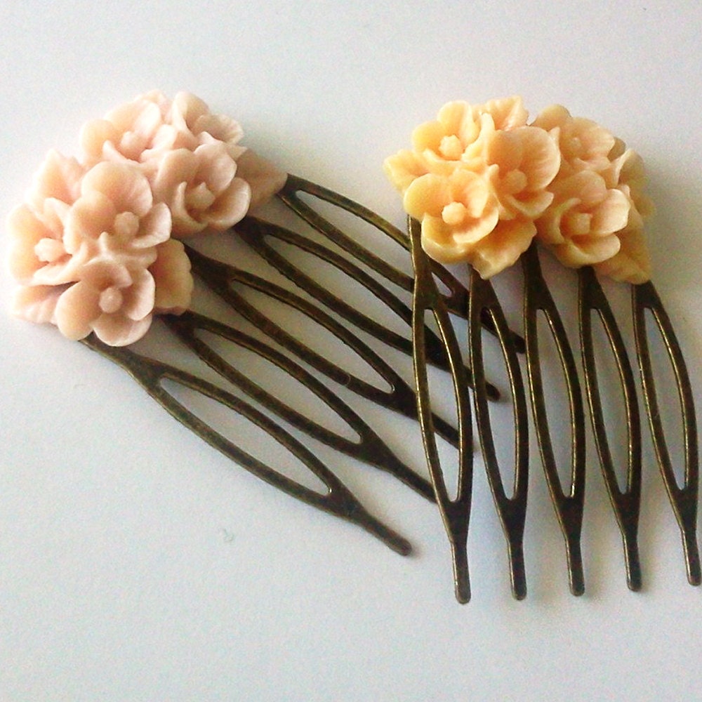 Peach Blush Antique Brass Flower Hair Combs Wedding Victorian Shabby Chic Regency Simple Chic Tribal Austen