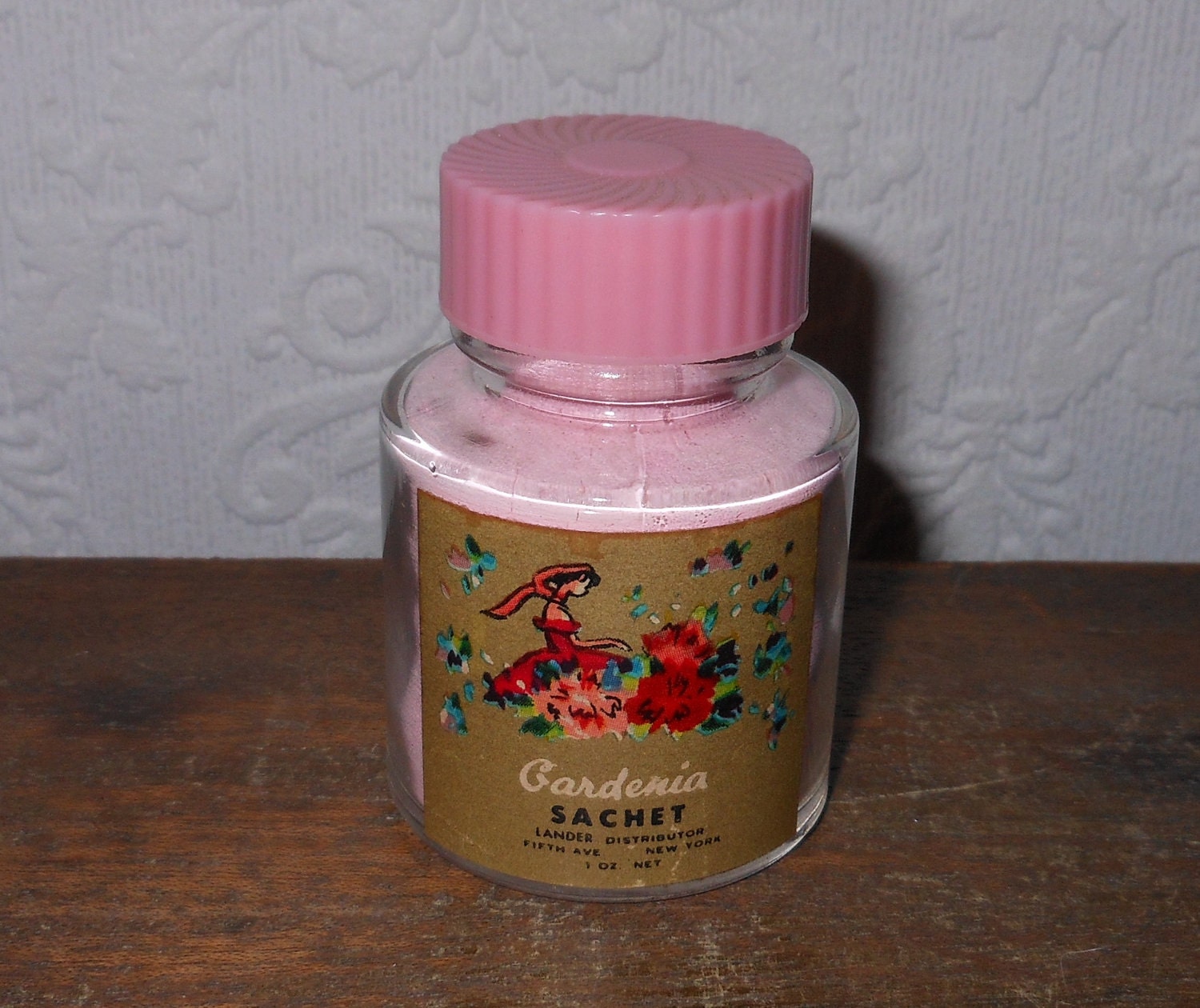 Vintage Gardenia sachet pink vanity jar