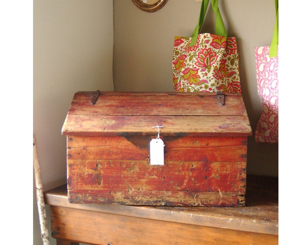 Primitive Red Stained Painted Document Box Storage Trunk Bench