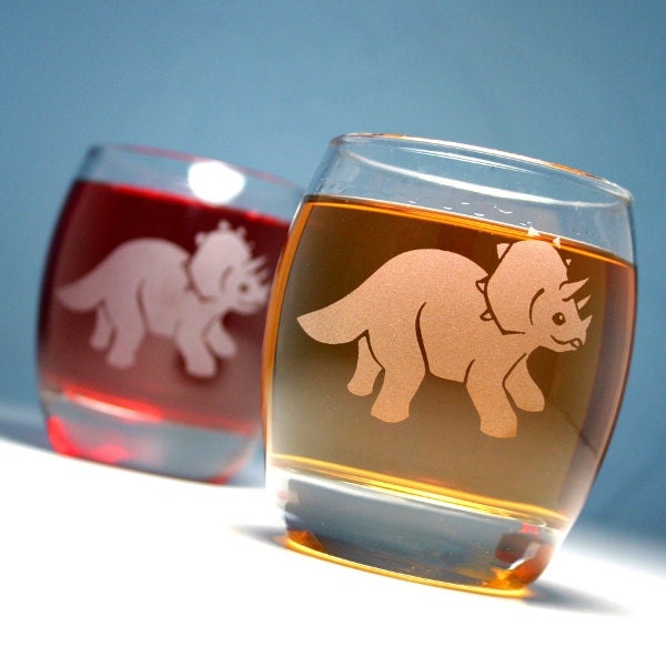 2 Triceratops Dinosuar Rocks Glasses - etched round drinkware