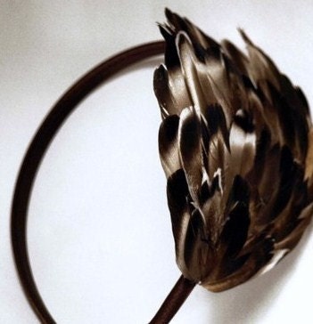 richmond royalty feather headband