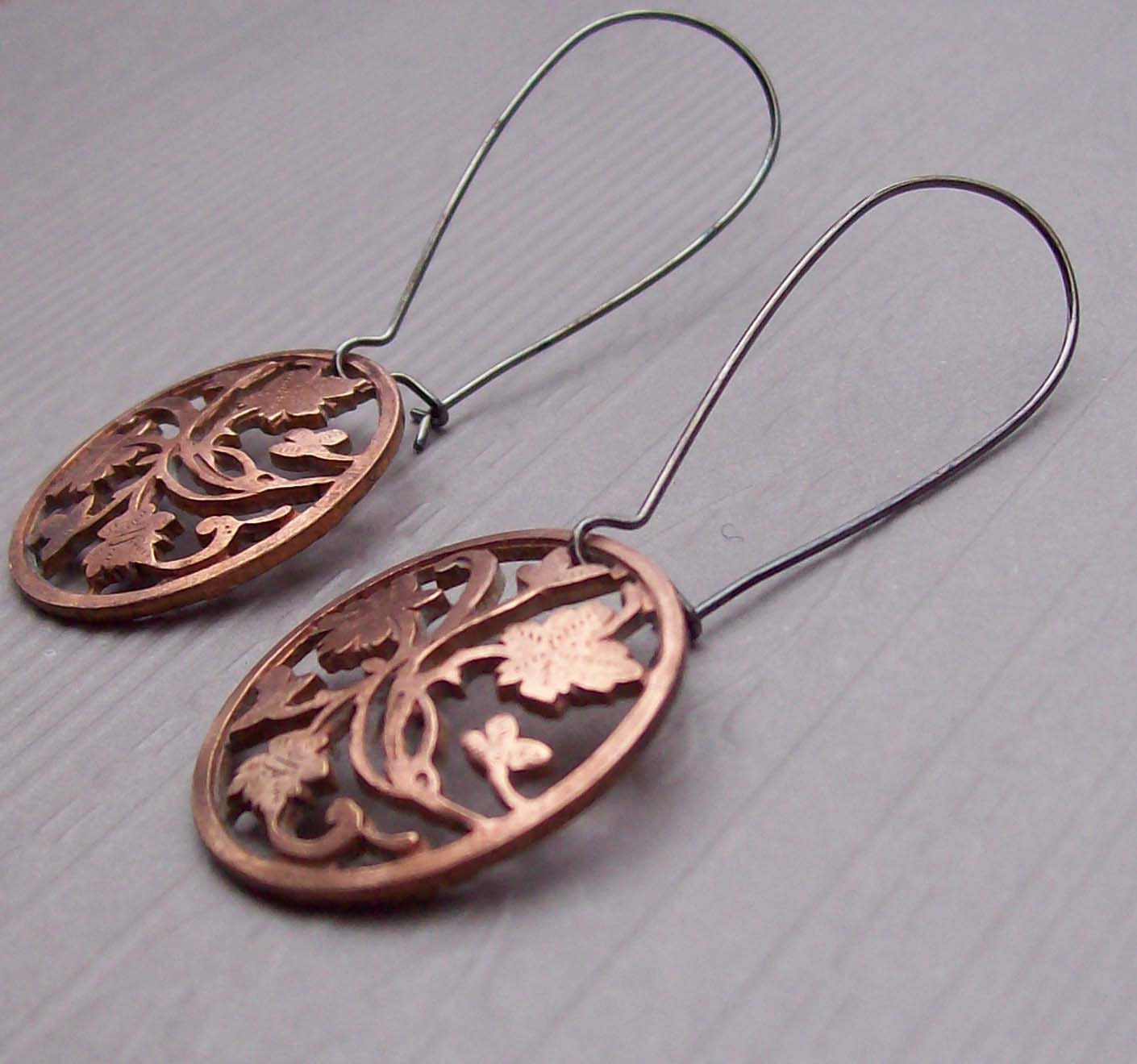 Twisted VinesCopper Leaf Earrings by LaDeeDaJewelry on Etsy