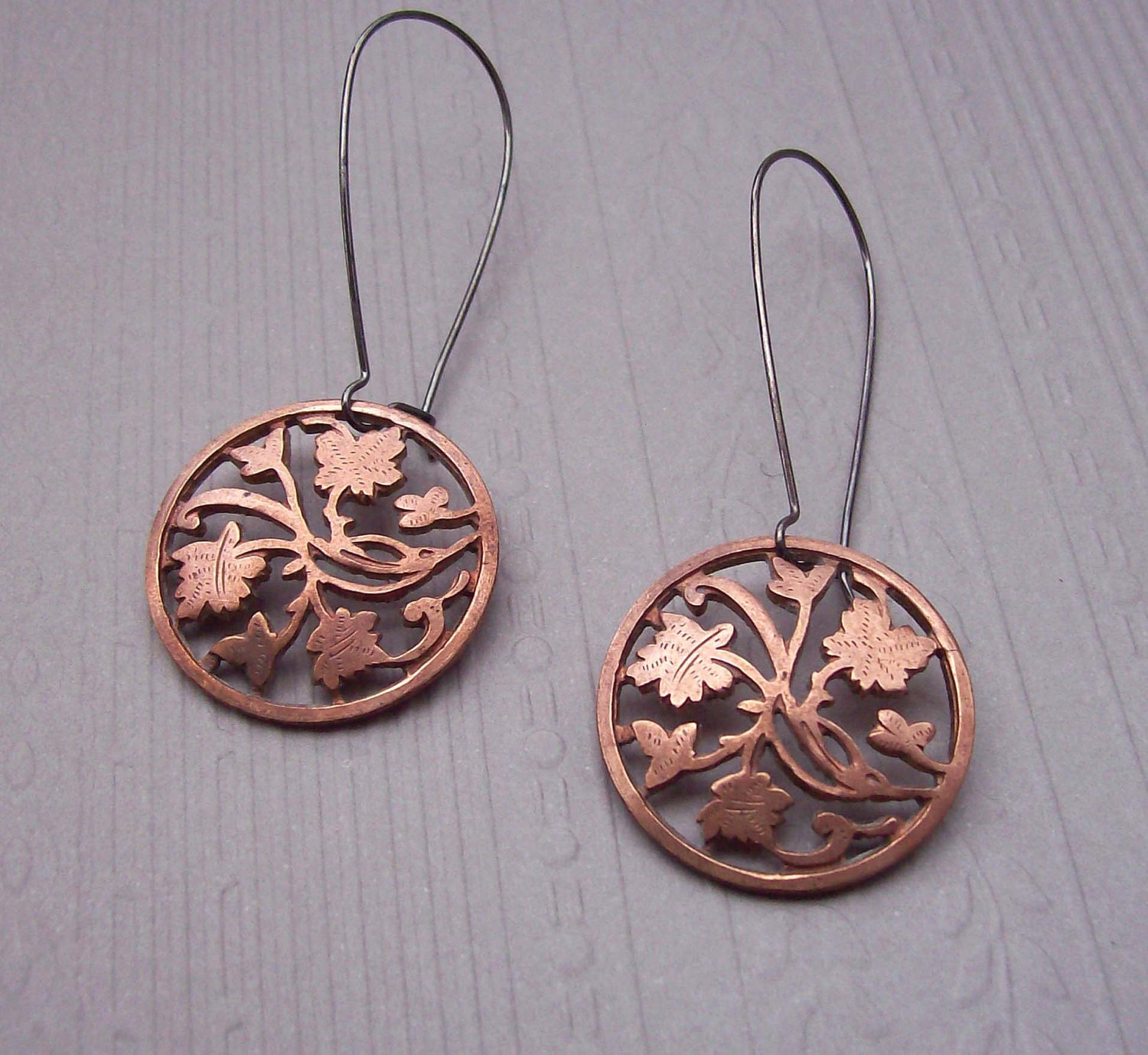 Twisted VinesCopper Leaf Earrings by LaDeeDaJewelry on Etsy