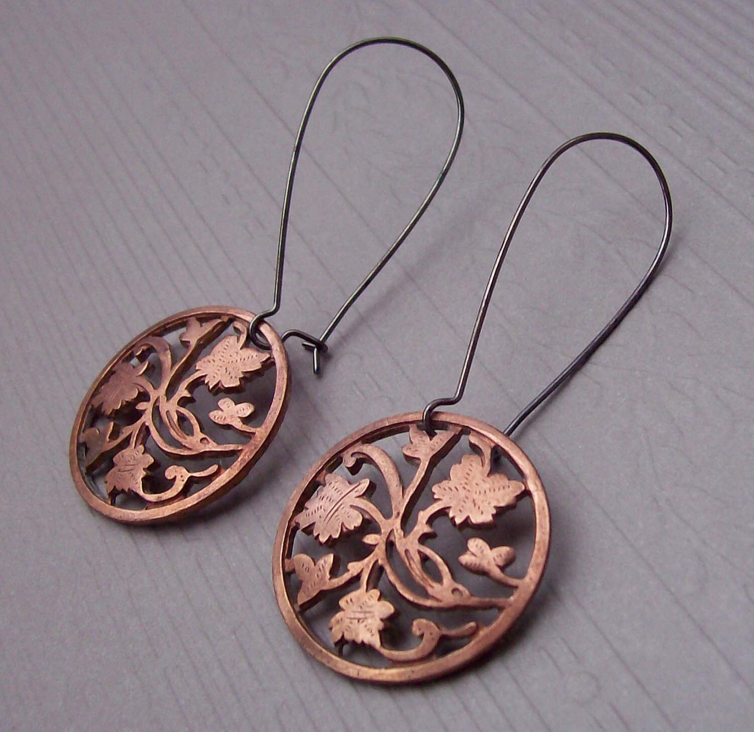 Twisted VinesCopper Leaf Earrings by LaDeeDaJewelry on Etsy Twisted VinesCopper Leaf Earrings by LaDeeDaJewelry on Etsy