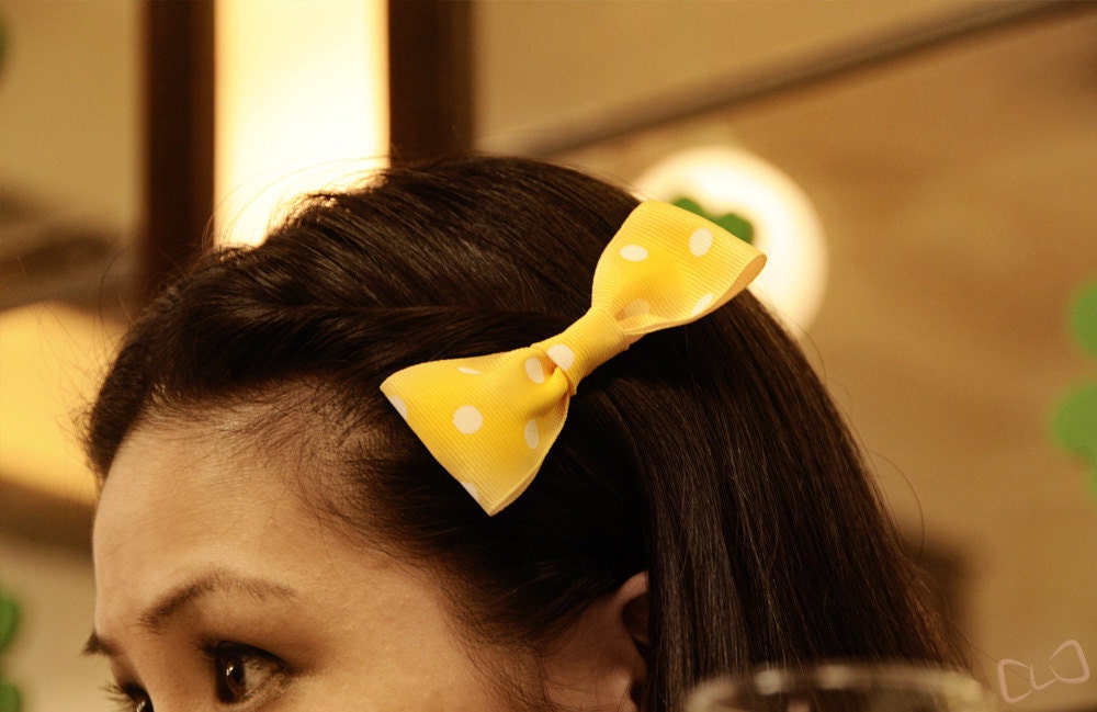 Minnie's Sister Clo Bow - Yellow and White Polka Dot Hair Bow