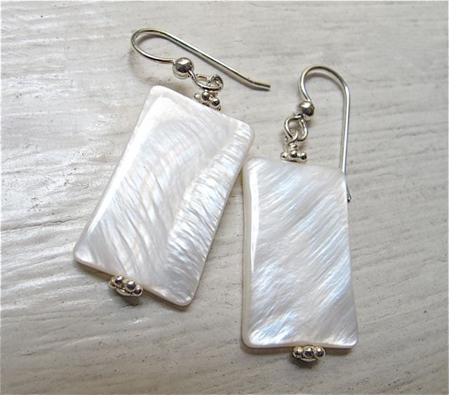 Drop earrings. Silver earrings. White earrings. Mother of pearl shell jewelry. Square earrings. SIMPLICITY
