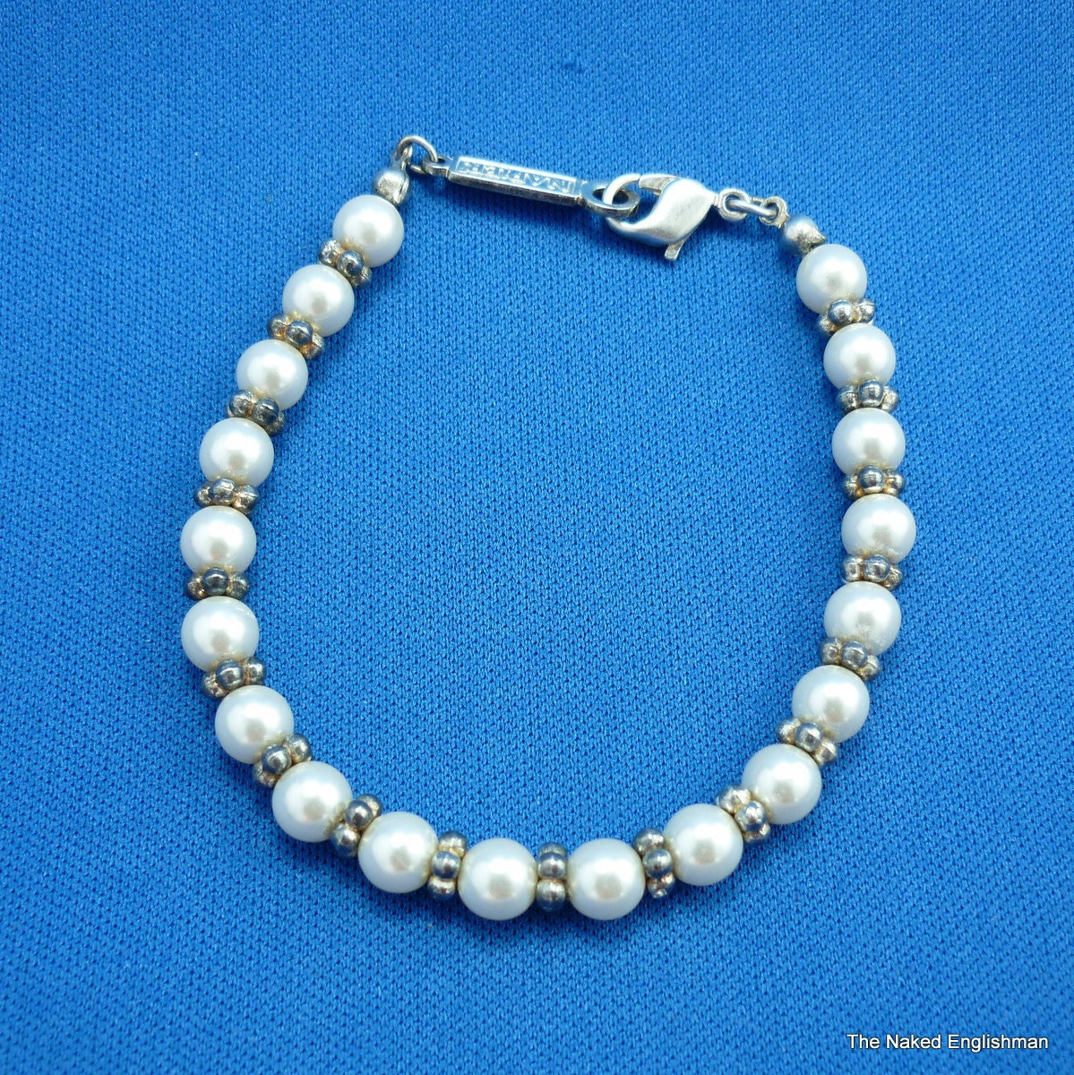 Vintage Faux Pearl Bracelet by Napier 7 1/4"