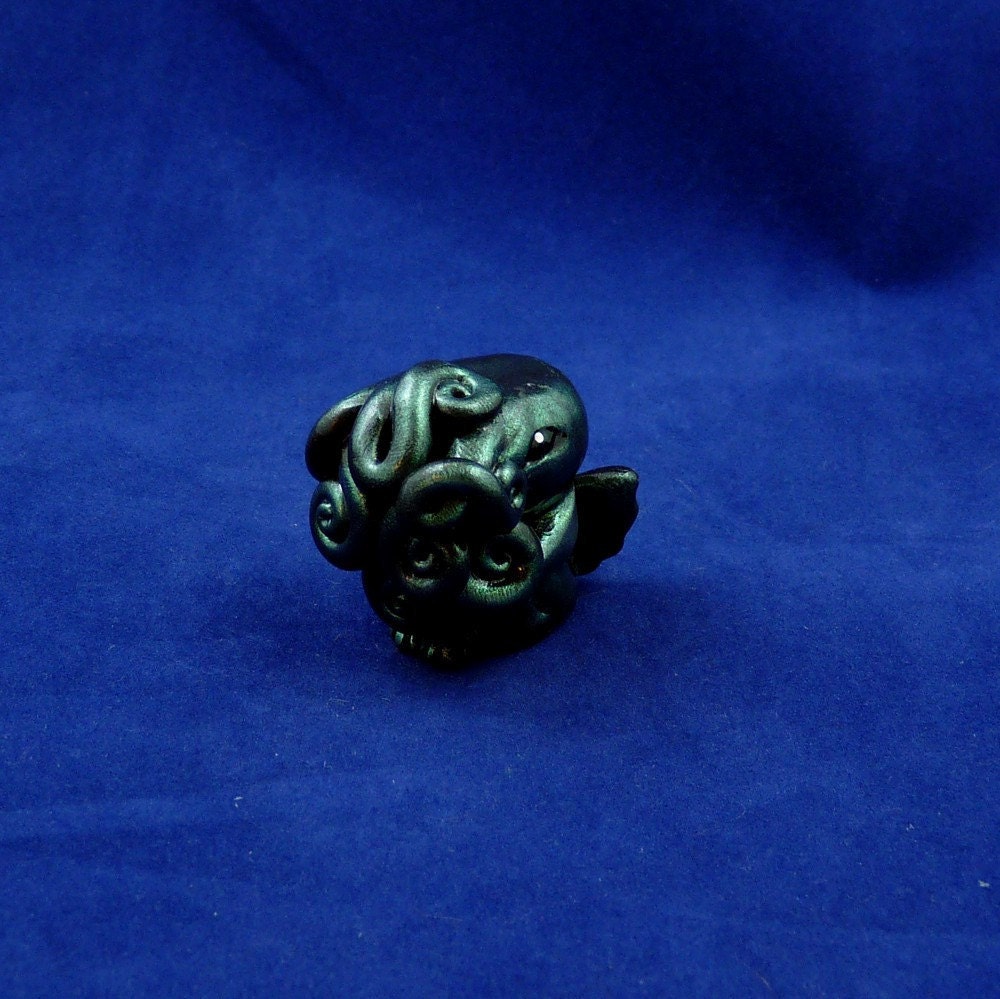 Dark Green Cthulhu Figure - Original Polymer Clay Horror Sculpture Inspired by H.P. Lovecraft