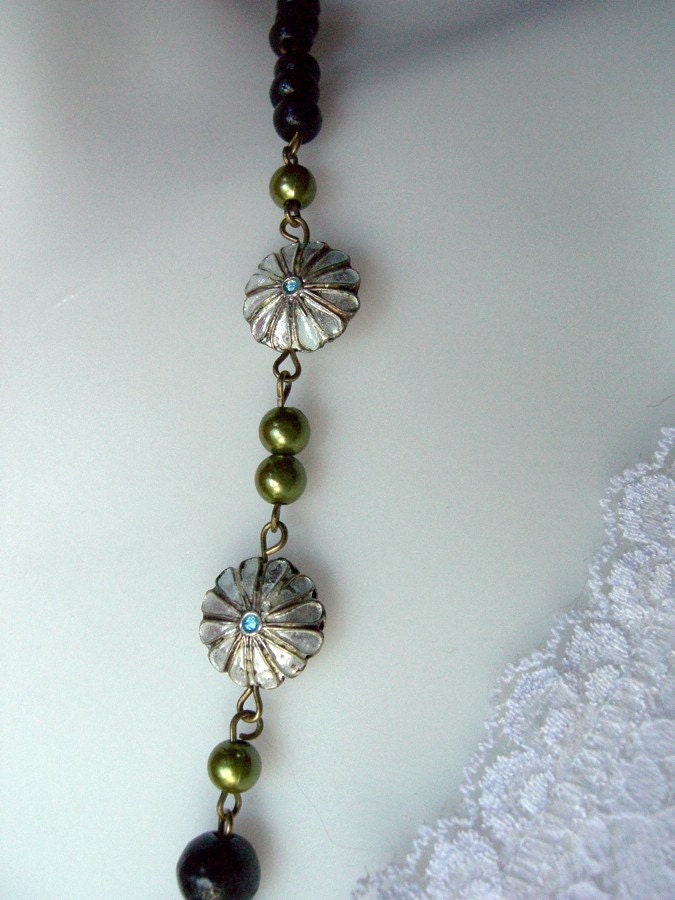 CLEARANCE - Night Flowers - Necklace.
