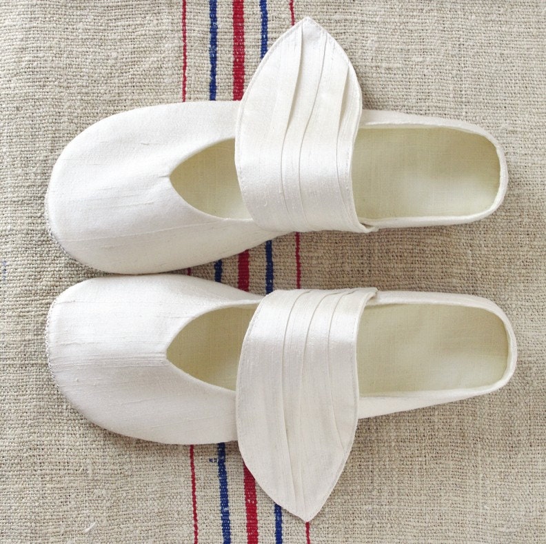 Silk bridal ballet flats