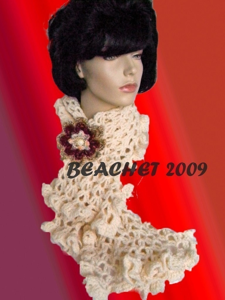 Crochet Ruffle Scarf