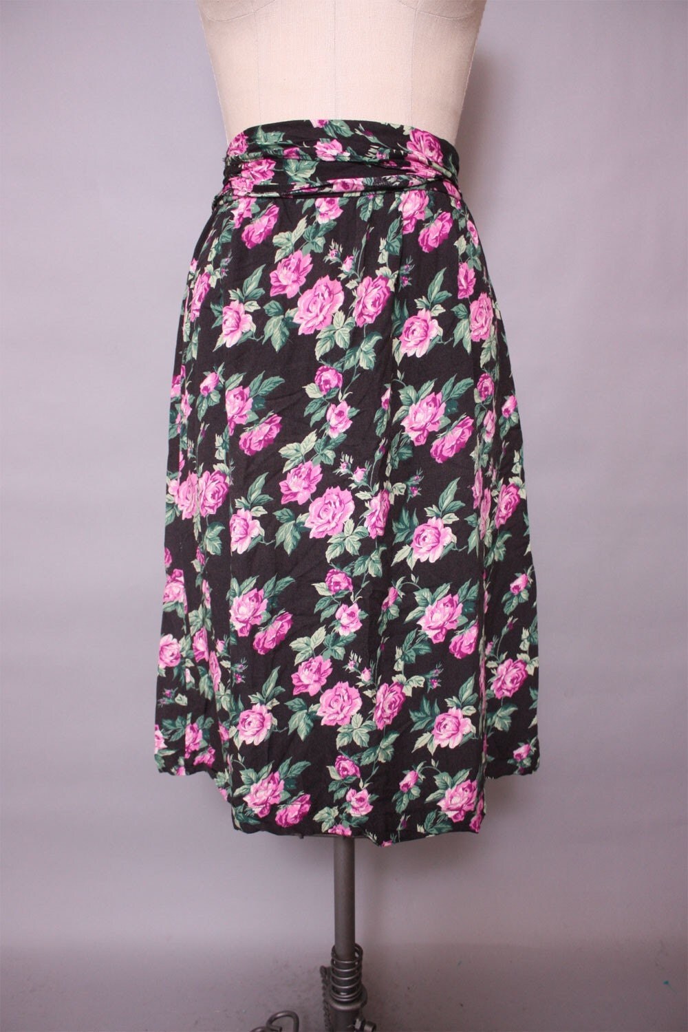 Lo Lo 90s Floral Roses and Thorns High Waisted Skirt From blacksheepVL