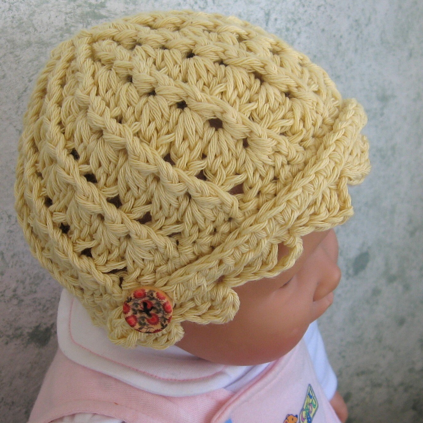 DC Spiral Hat or Wiggie - Crochet A Trunk-Full O' Fun!