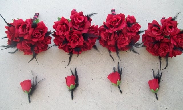CUSTOM made to order Bridesmaid SiLK WeDDiNG Bouquets Red Roses and Black 