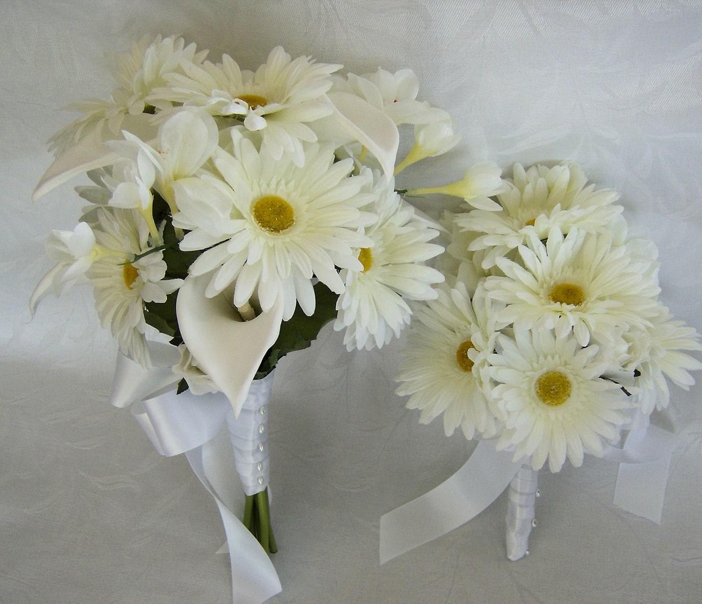 gerber daisy wedding bouquets ideas