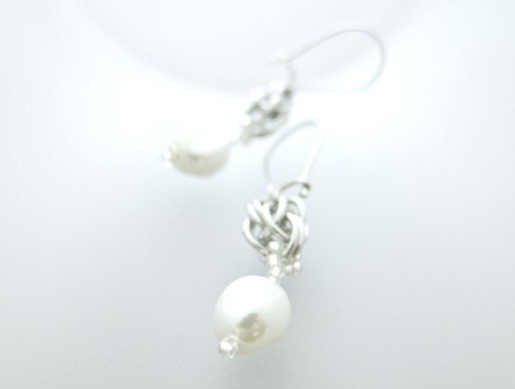 Persian Chainmaille and White Pearl Earrings by JeannieRichard Persian Chainmaille and White Pearl Earrings by JeannieRichard