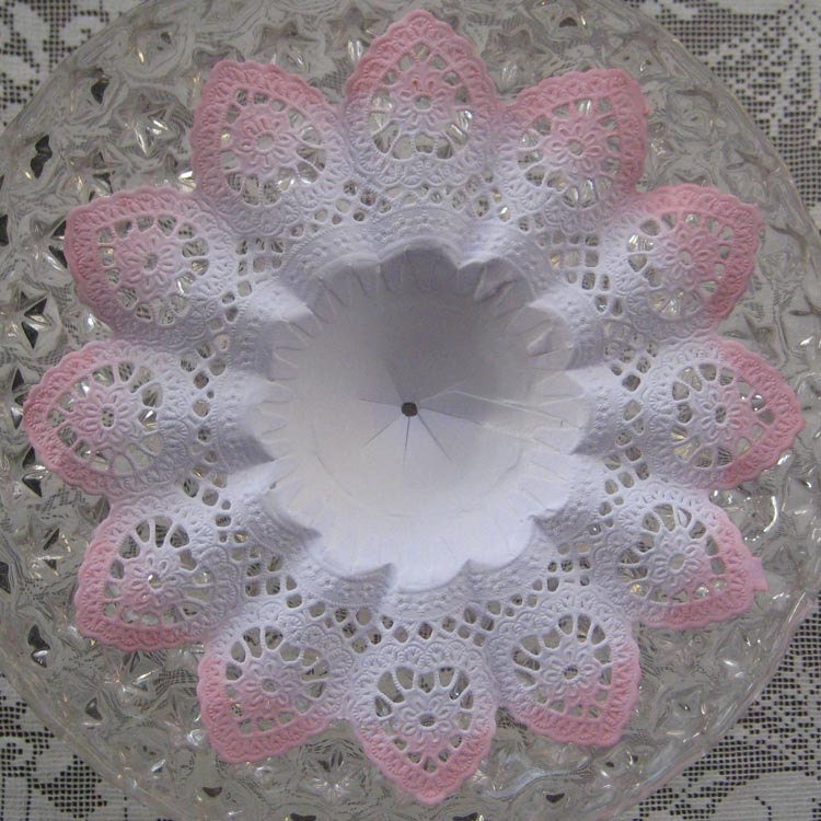 Made In Germany Fancy Paper Lace Wedding Bouquet Holder