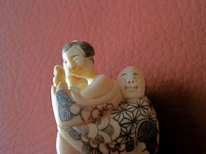 MATURE Erotic Asian Netsuke Happy Couple VINTAGE Artist Signed Collectible
