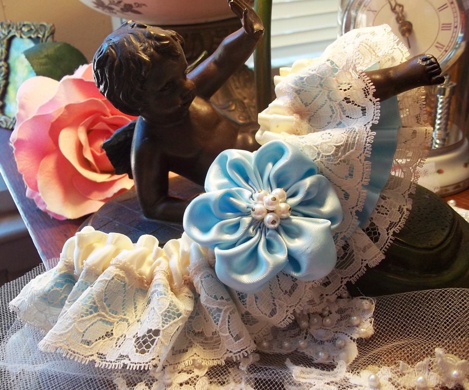 Lace Wedding Garter Lovely Light blue Flower and Ivory Lace bridal garter
