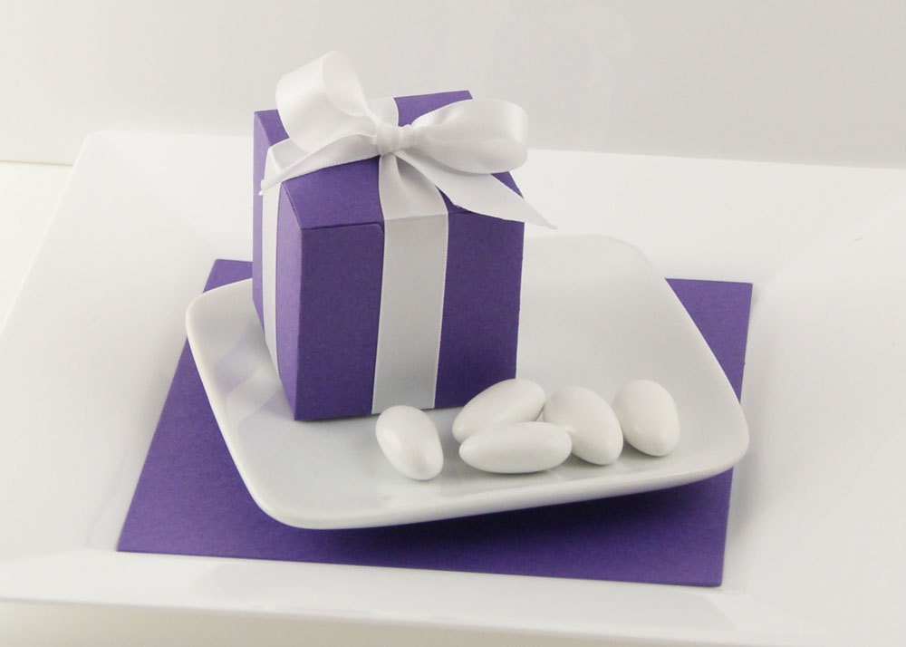 Majestic Wedding Favor Boxes Purple Favor Boxes From WeddingAmbience