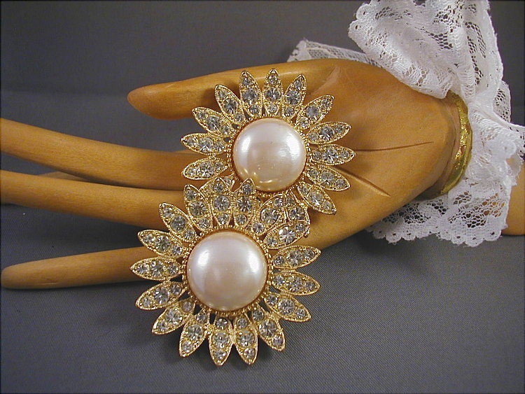 Wedding Bouquet Vintage Richelieu Pearl and Rhinestone Sunflower Earrings