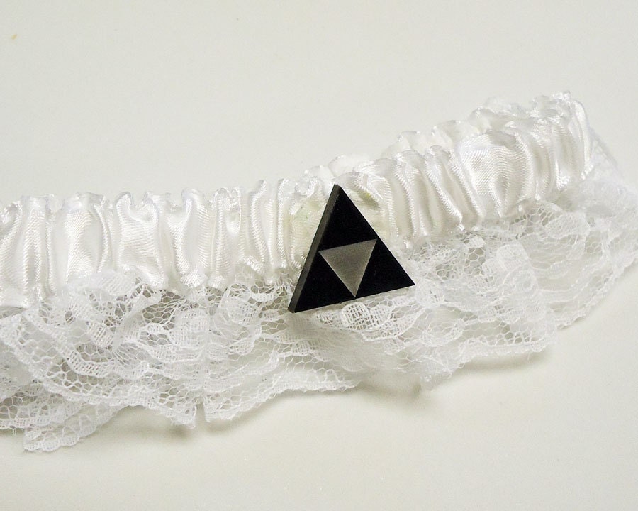 Black Tri force Zelda wedding garter belt in FREE gift box