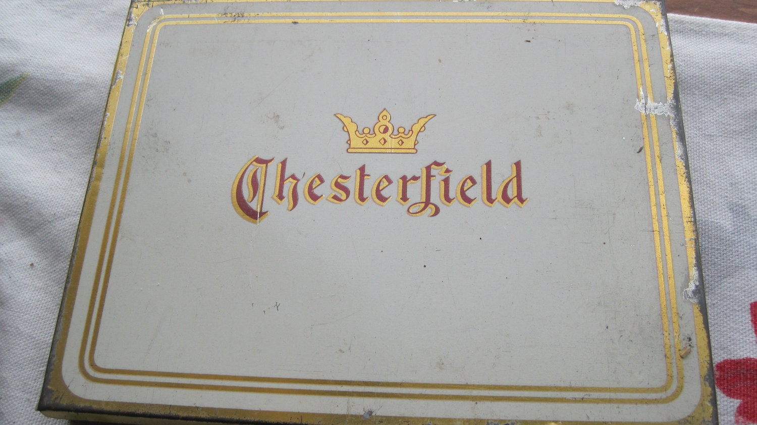 Chesterfield cigarette tin