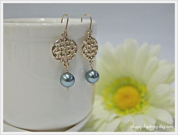 Breaking Dawn Earrings