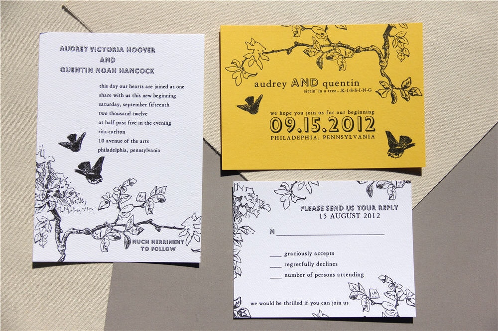 wedding invitations background lovebirds
